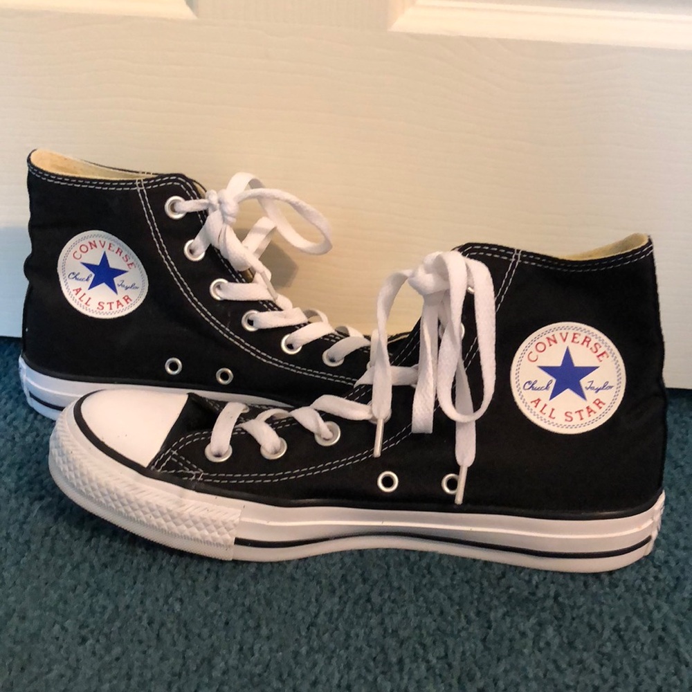 Black high top converse